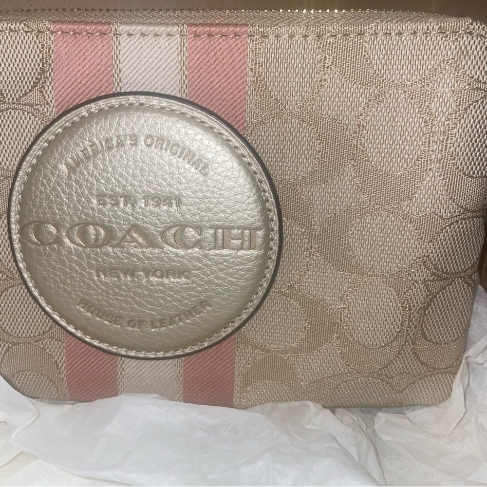 Coach Dempsey Lg Wristlet Signature Jacquard Beige w/Pink Stripe -Full Inclusion - Picture 5 of 9